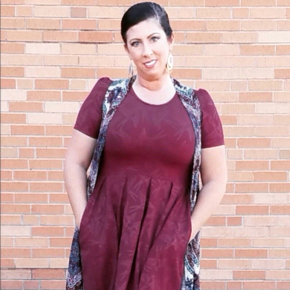 Lularoe Amelia - Picture 5 of 5